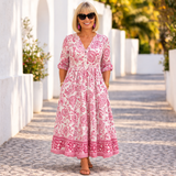 Elly - Elegant Blomstret Kjole med Afslappet Stemning