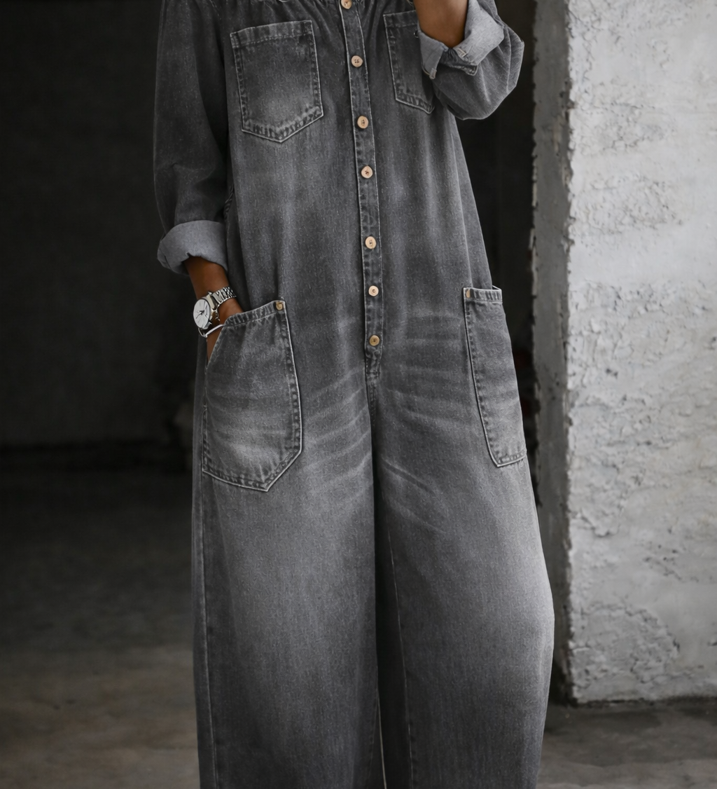 Oda - Langærmet Jumpsuit med Bare Skuldre
