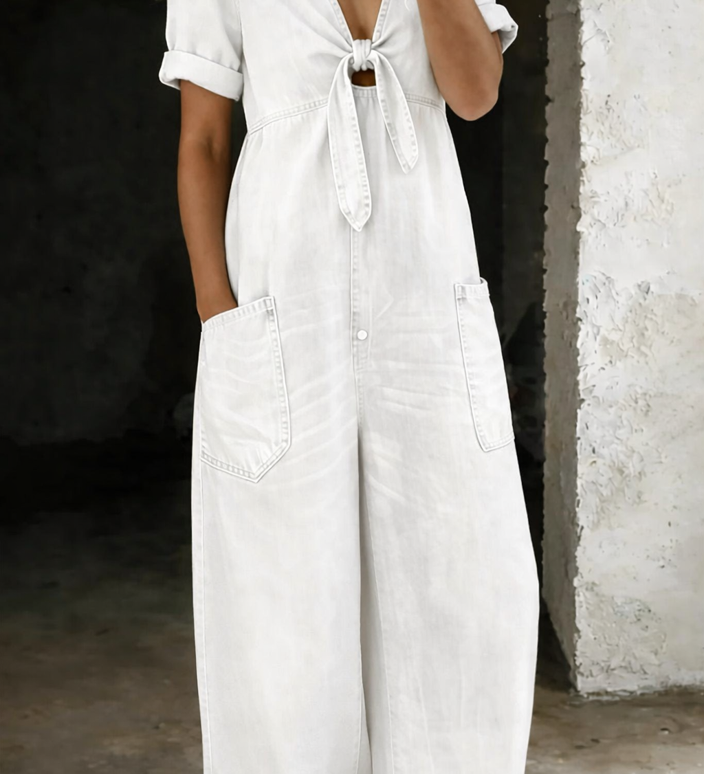 Camille - Kortærmet Jumpsuit med V-udskæring