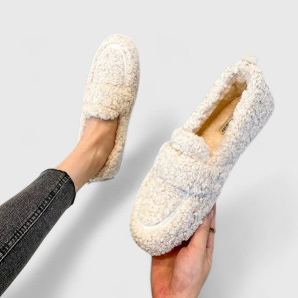 Teodora - Varme Hjemmesko med Stilfuldt Design